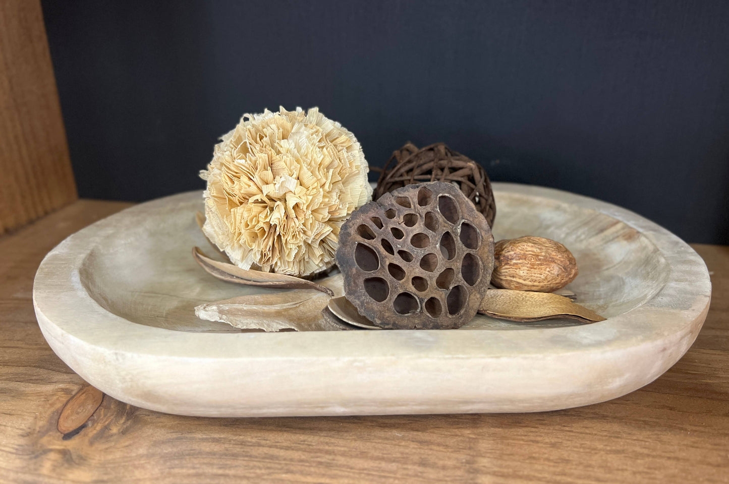 White Washed Wooden Oval Tray 12x8x1in